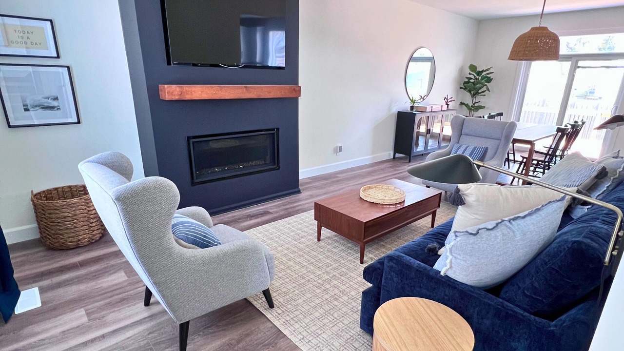 Photo of Livingroom in Sarnia