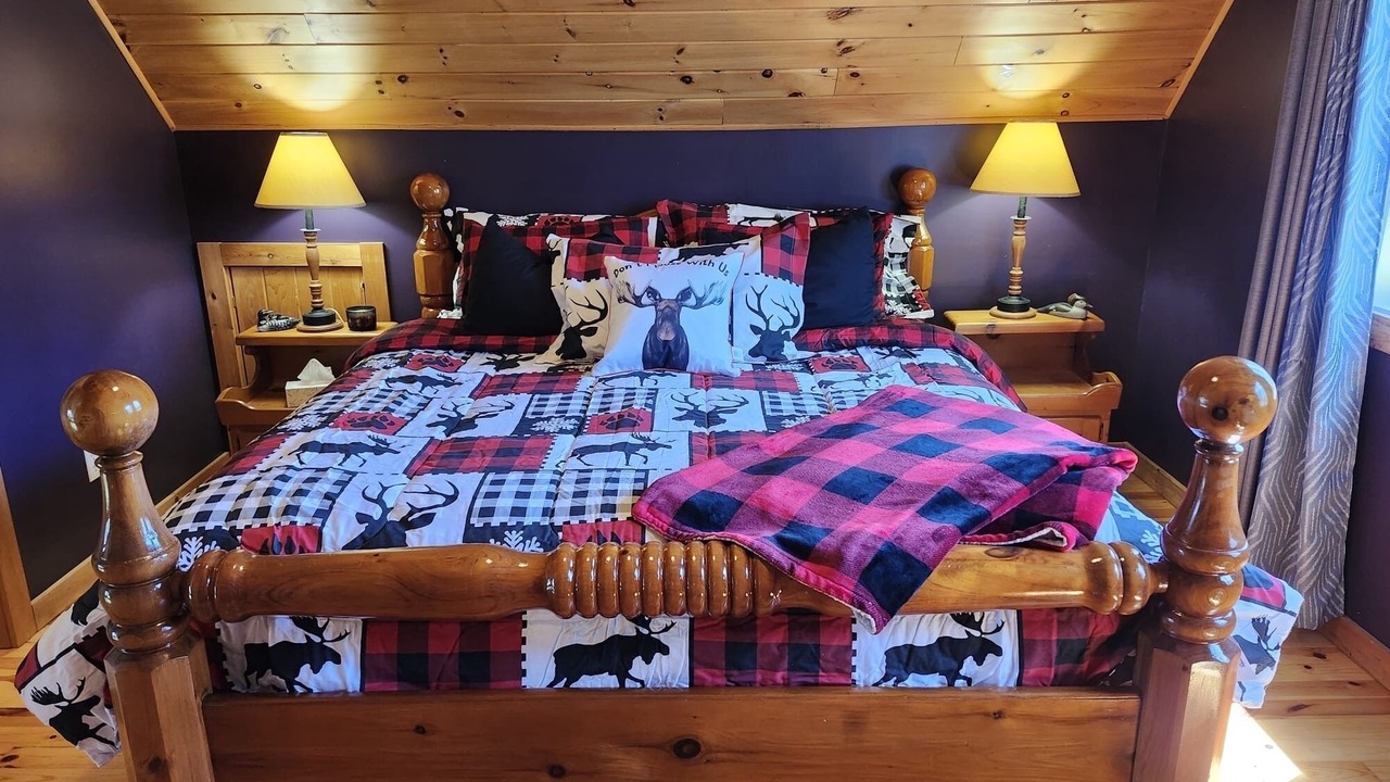 Photo of Bedroom in Temagami