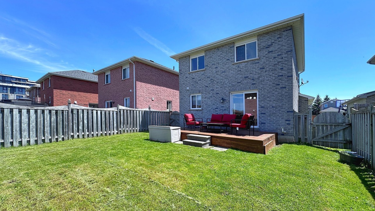 Photo of Patio Balcony in Barrie