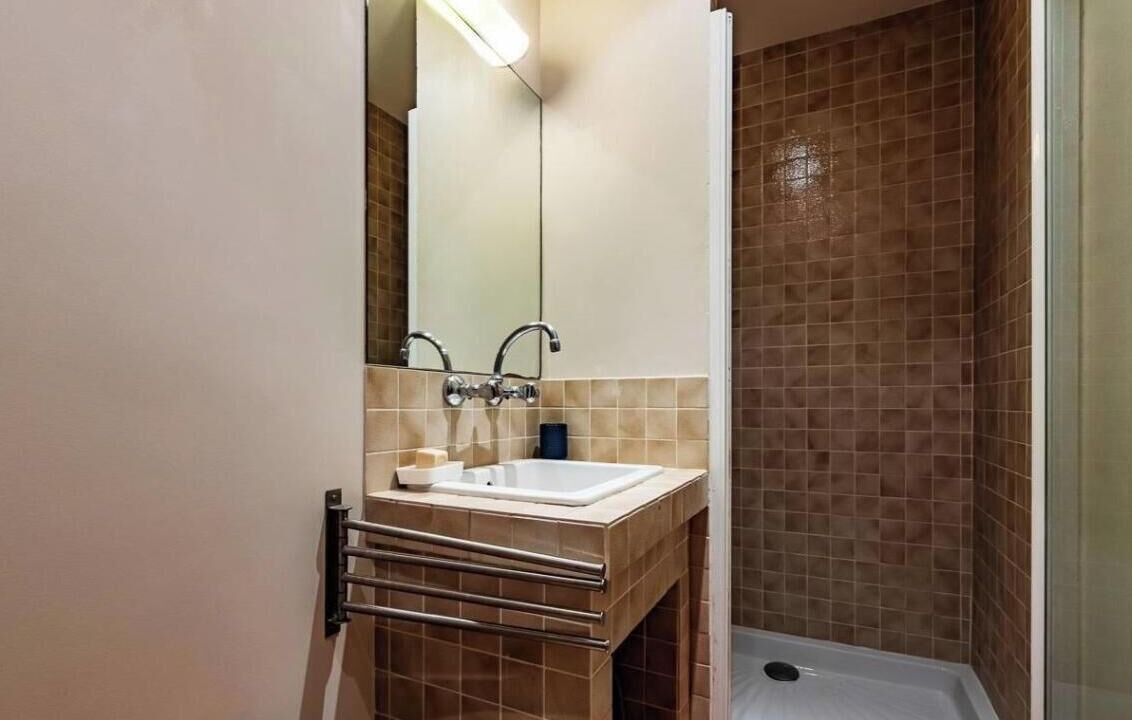 Photo of Bathroom in Batignolles