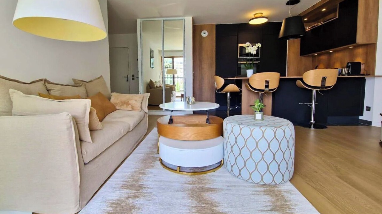 Photo of Livingroom in Puteaux