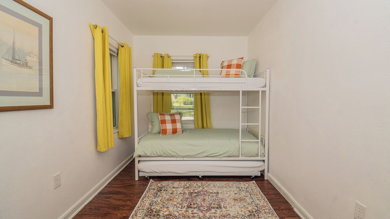 Photo of Bedroom in Bartow