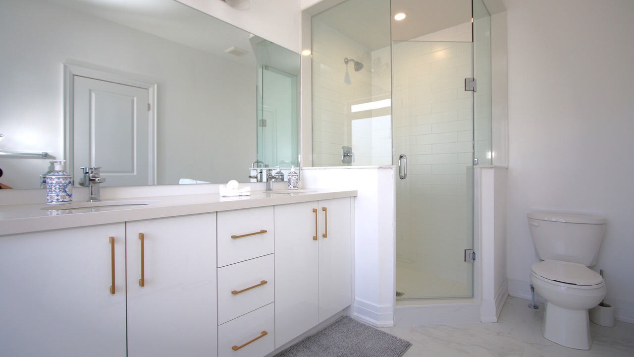 Photo of Bathroom in Richmond Hill