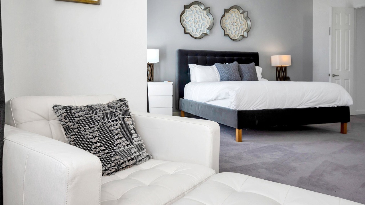 Photo of Bedroom in Bay Lake