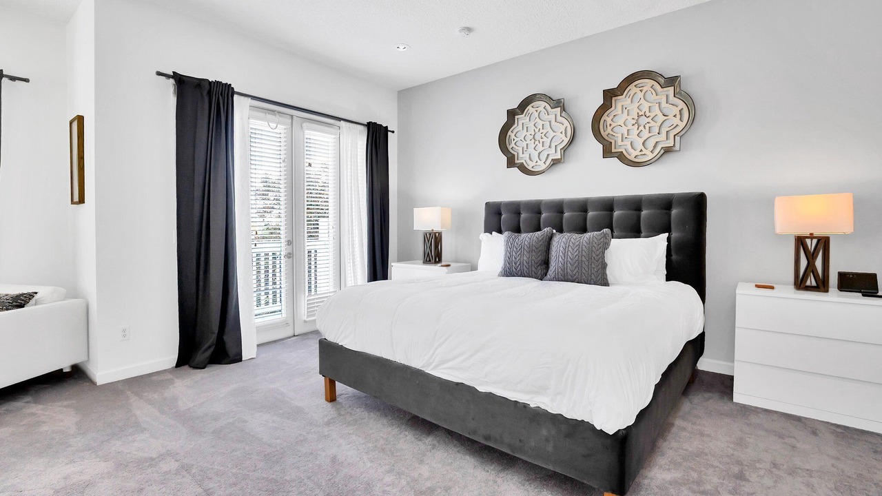 Photo of Bedroom in Bay Lake
