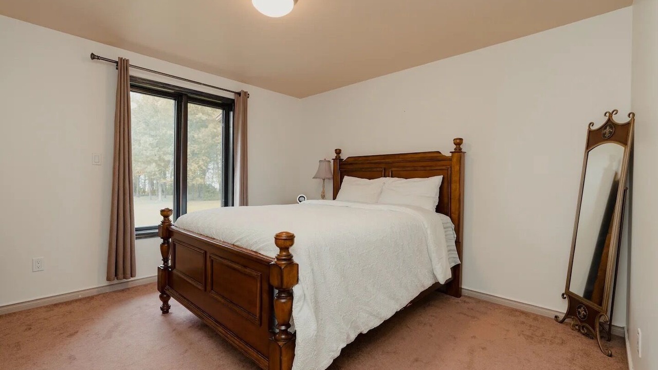 Photo of Bedroom in Central Huron
