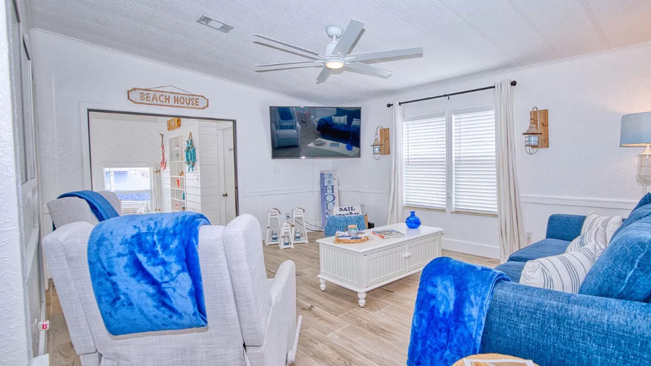 Photo of Livingroom in Cross Key Waterways