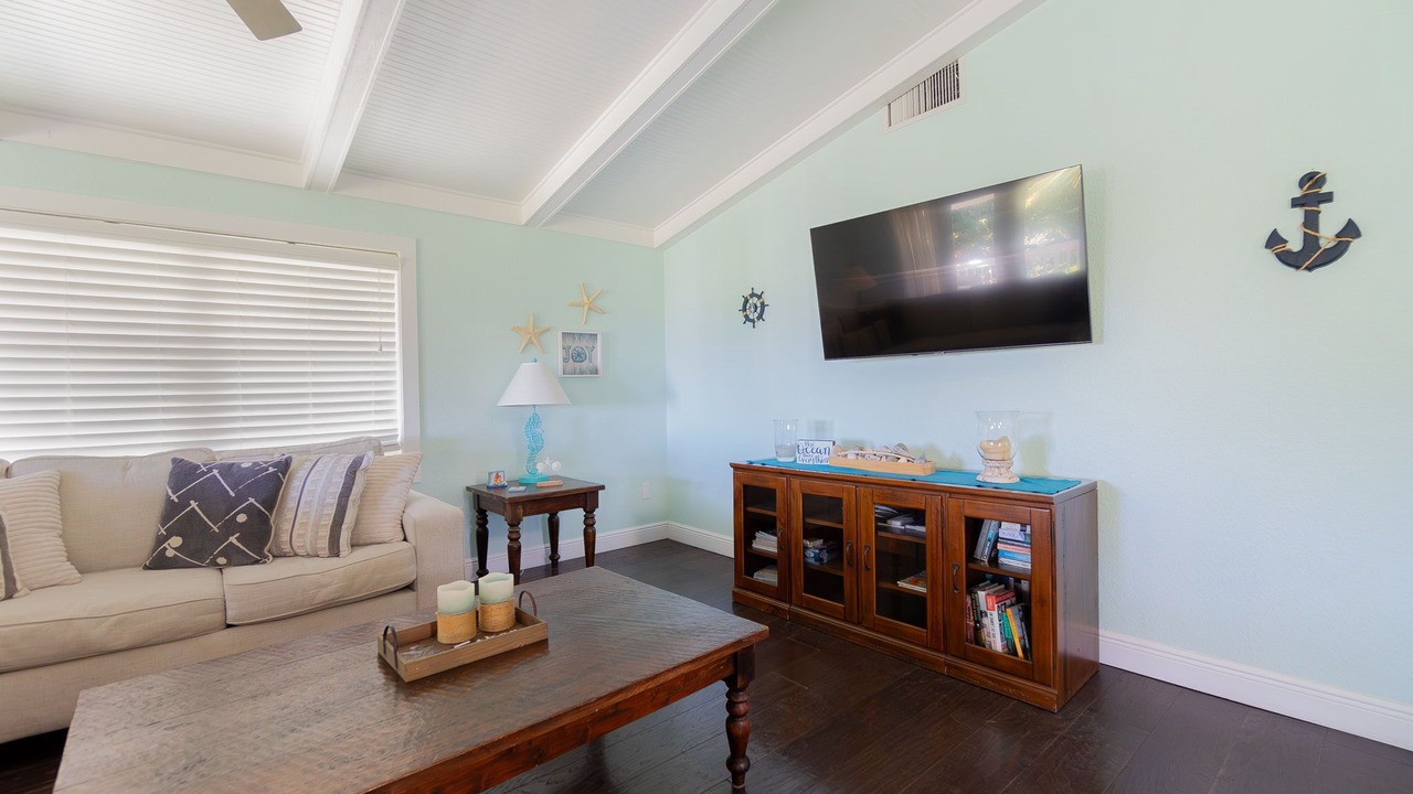 Photo of Livingroom in North Beach