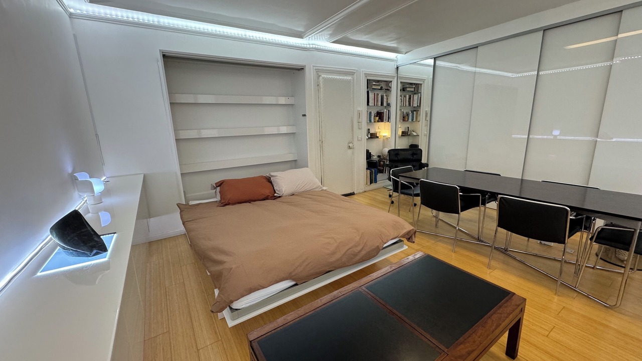 Photo of Bedroom in Quartier de la Salpetriere