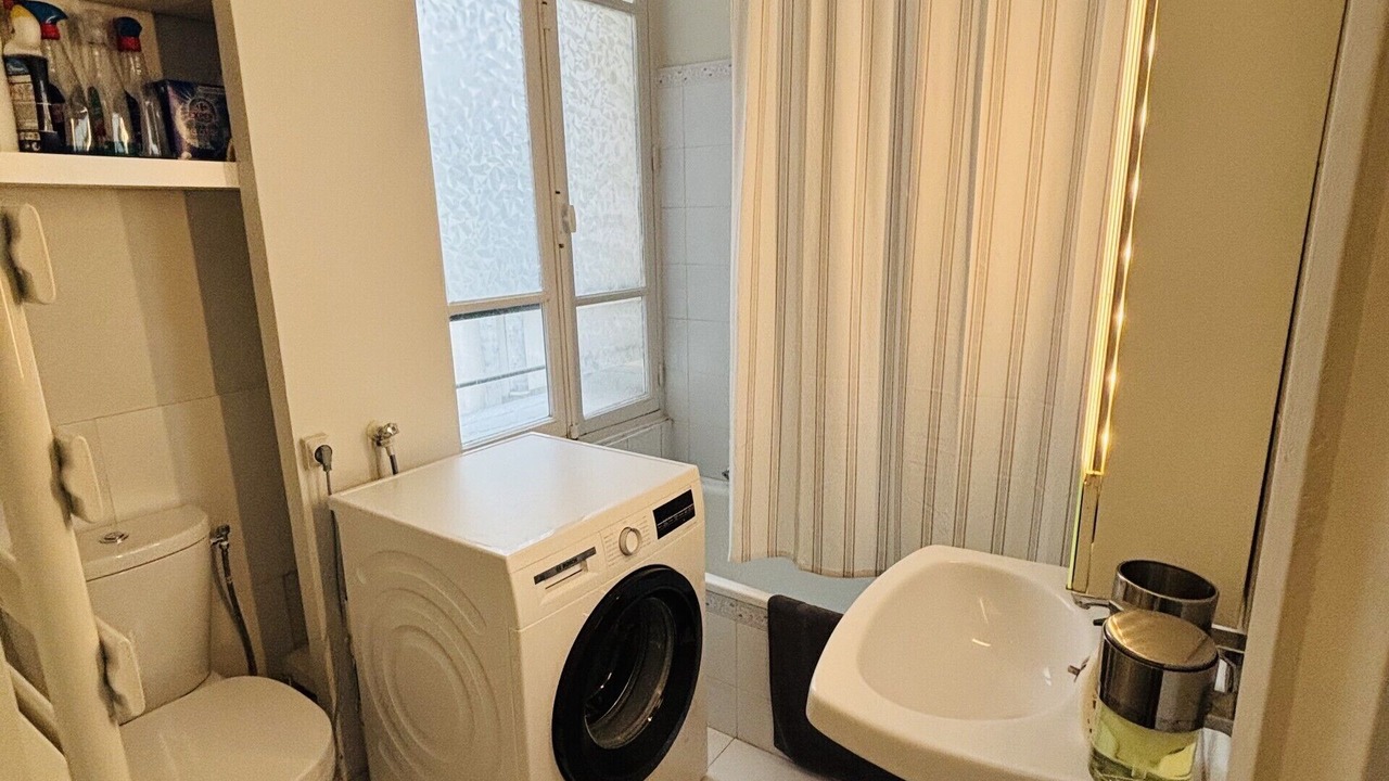 Photo of Bathroom in Notre Dame