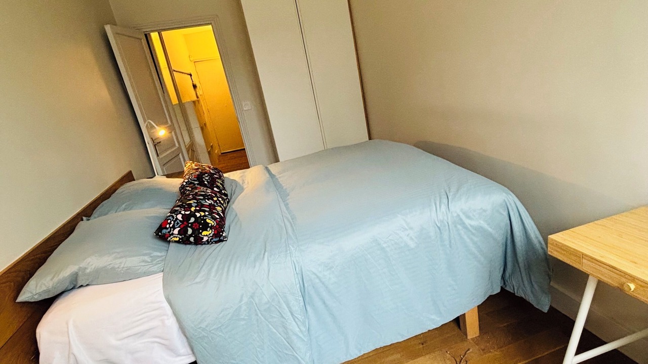 Photo of Bedroom in Notre Dame