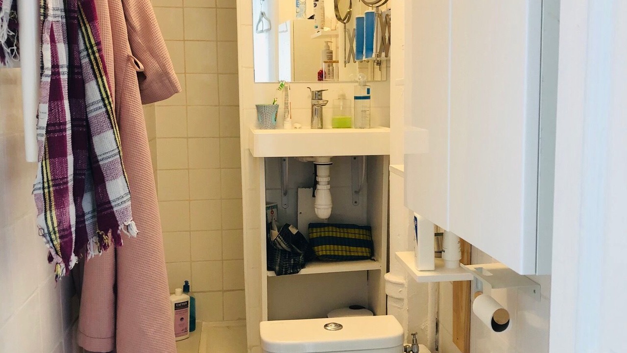 Photo of Bathroom in Montreuil
