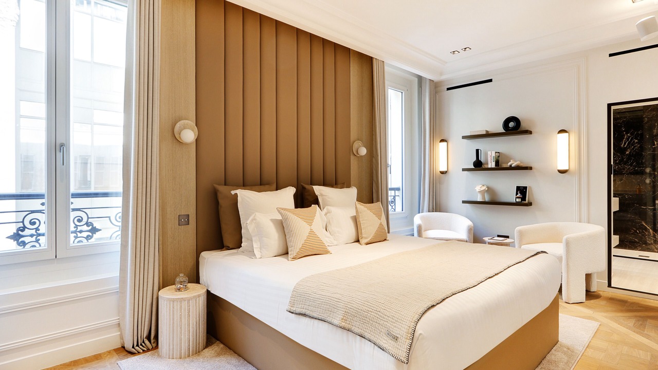 Photo of Bedroom in 4th Arrondissement