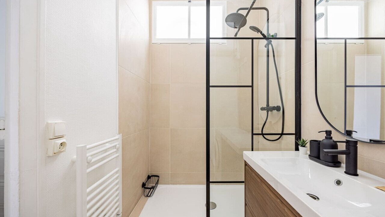 Photo of Bathroom in Plaisance