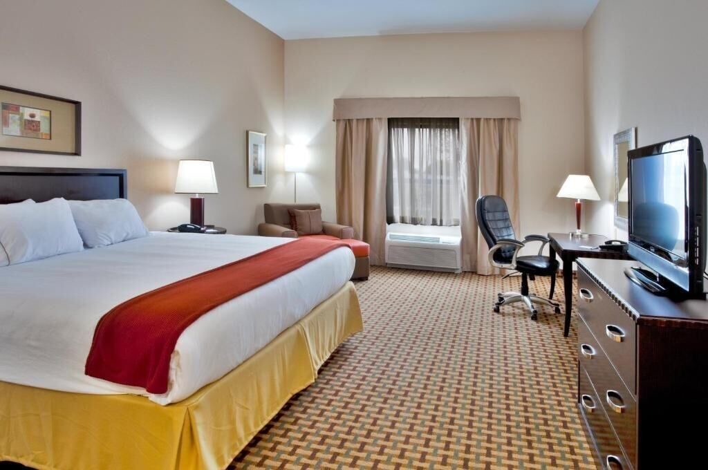 Photo of Bedroom in Fairvilla