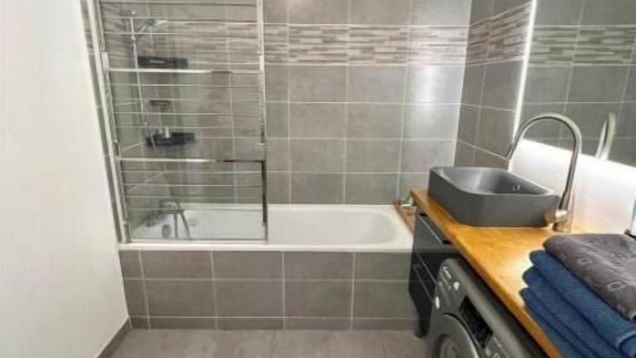 Photo of Bathroom in Chessy