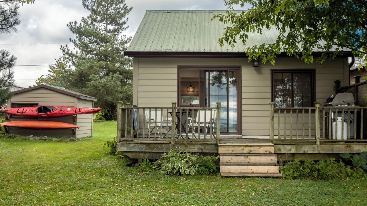 Photo of Outdoor in Loyalist