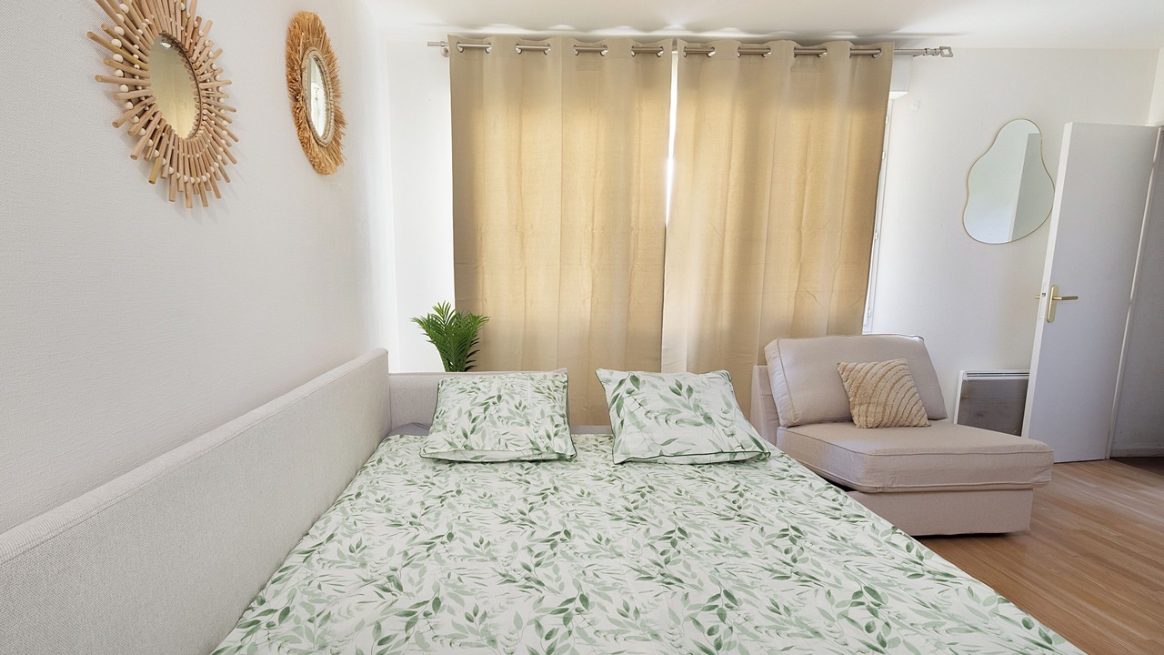 Photo of Bedroom in Saint-Denis