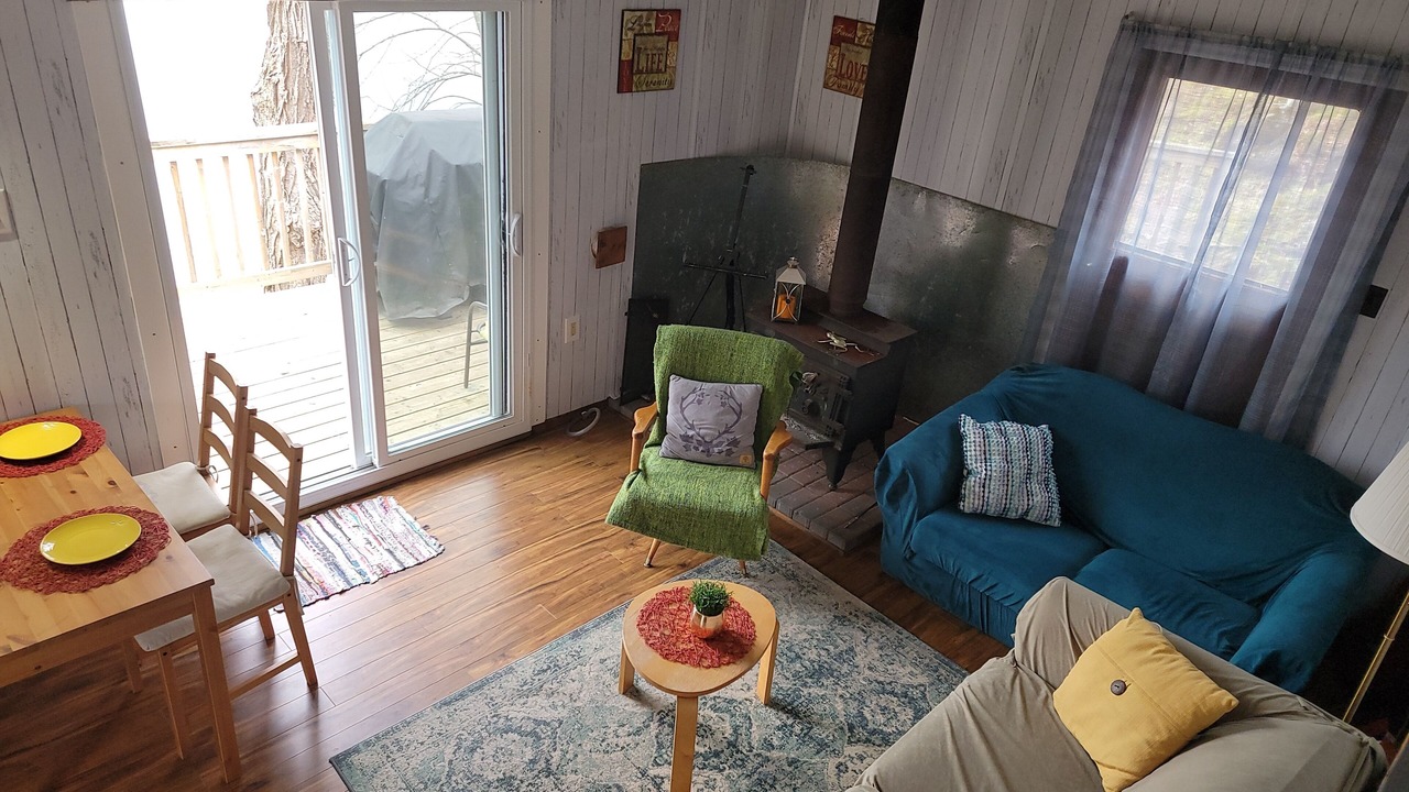 Photo of Livingroom in Rideau Lakes