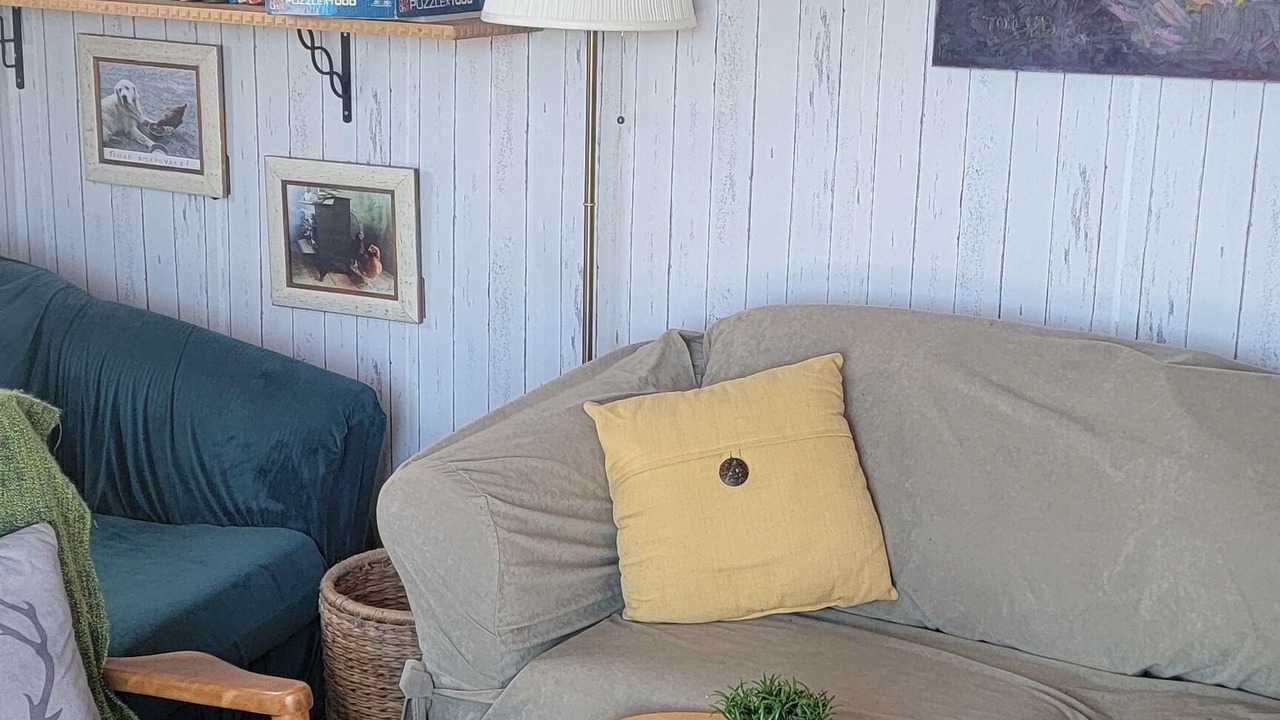 Photo of Livingroom in Rideau Lakes