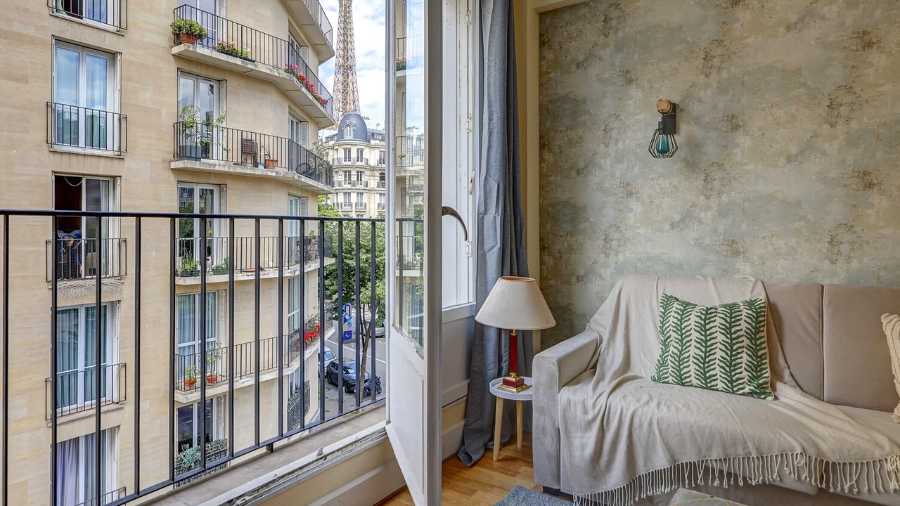Photo of Others in Grenelle