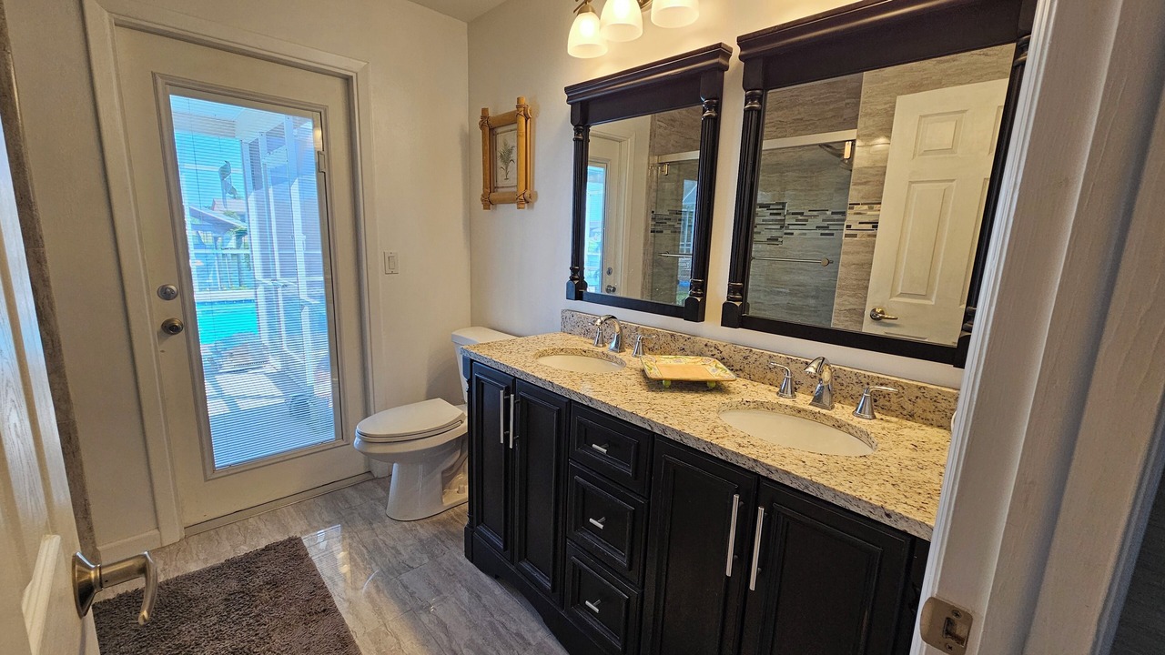 Photo of Bathroom in Apollo Beach