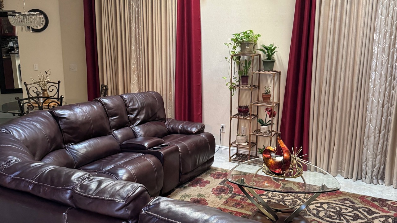 Photo of Livingroom in Ocoee
