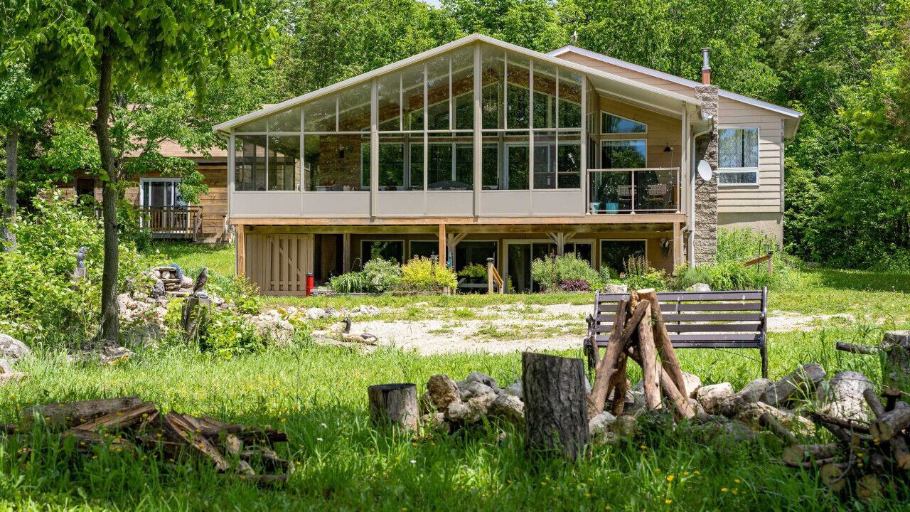 Photo of Outdoor in Grey Highlands