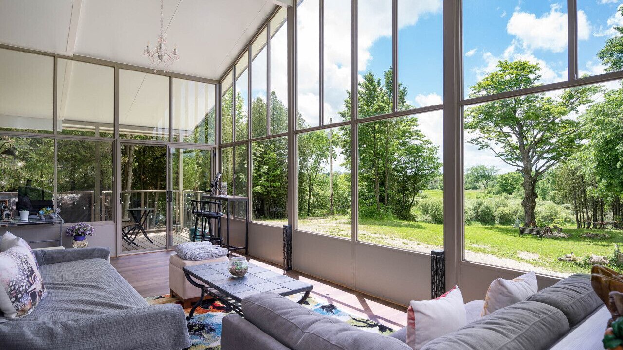 Photo of Livingroom in Grey Highlands