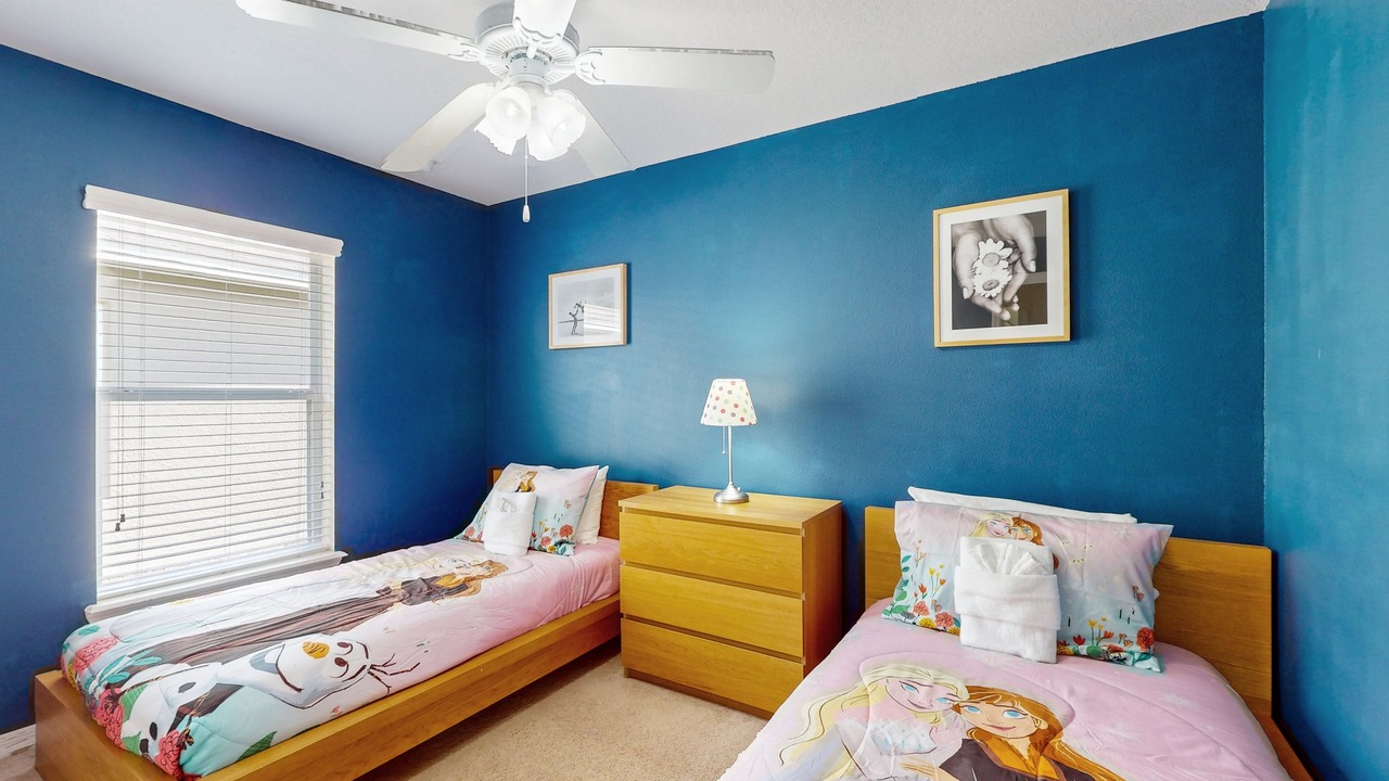 Photo of Bedroom in Sandy Ridge
