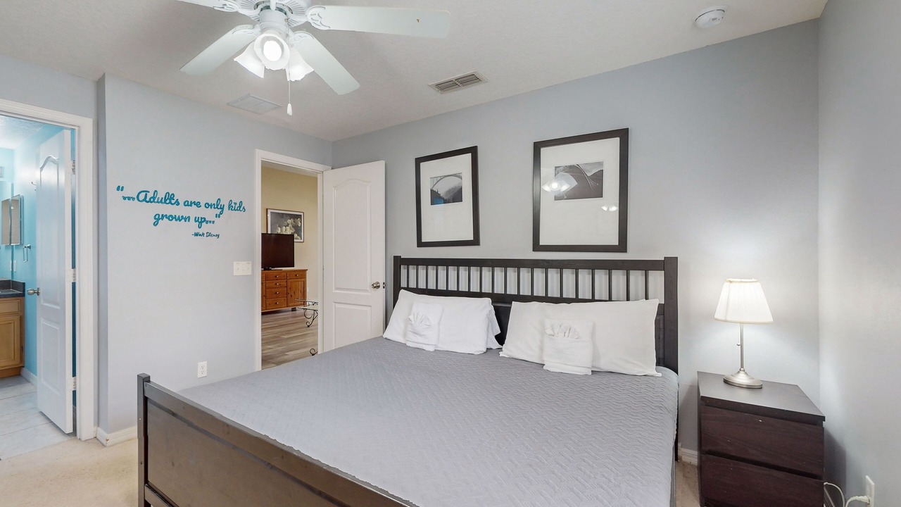 Photo of Bedroom in Sandy Ridge