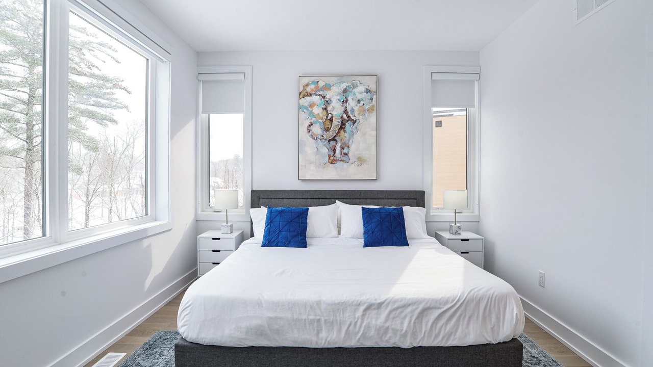 Photo of Bedroom in Gravenhurst