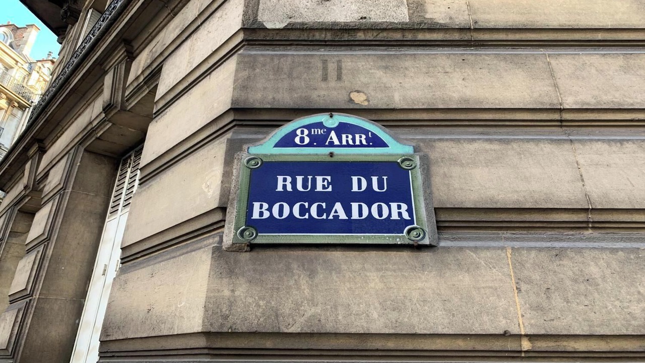 Photo of Outdoor in Champs-Elysees