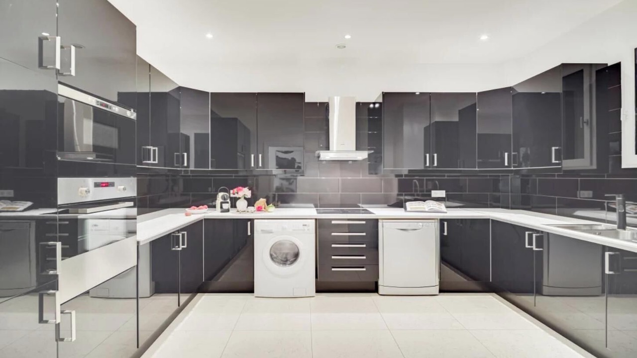 Photo of Kitchen in Champs-Elysees