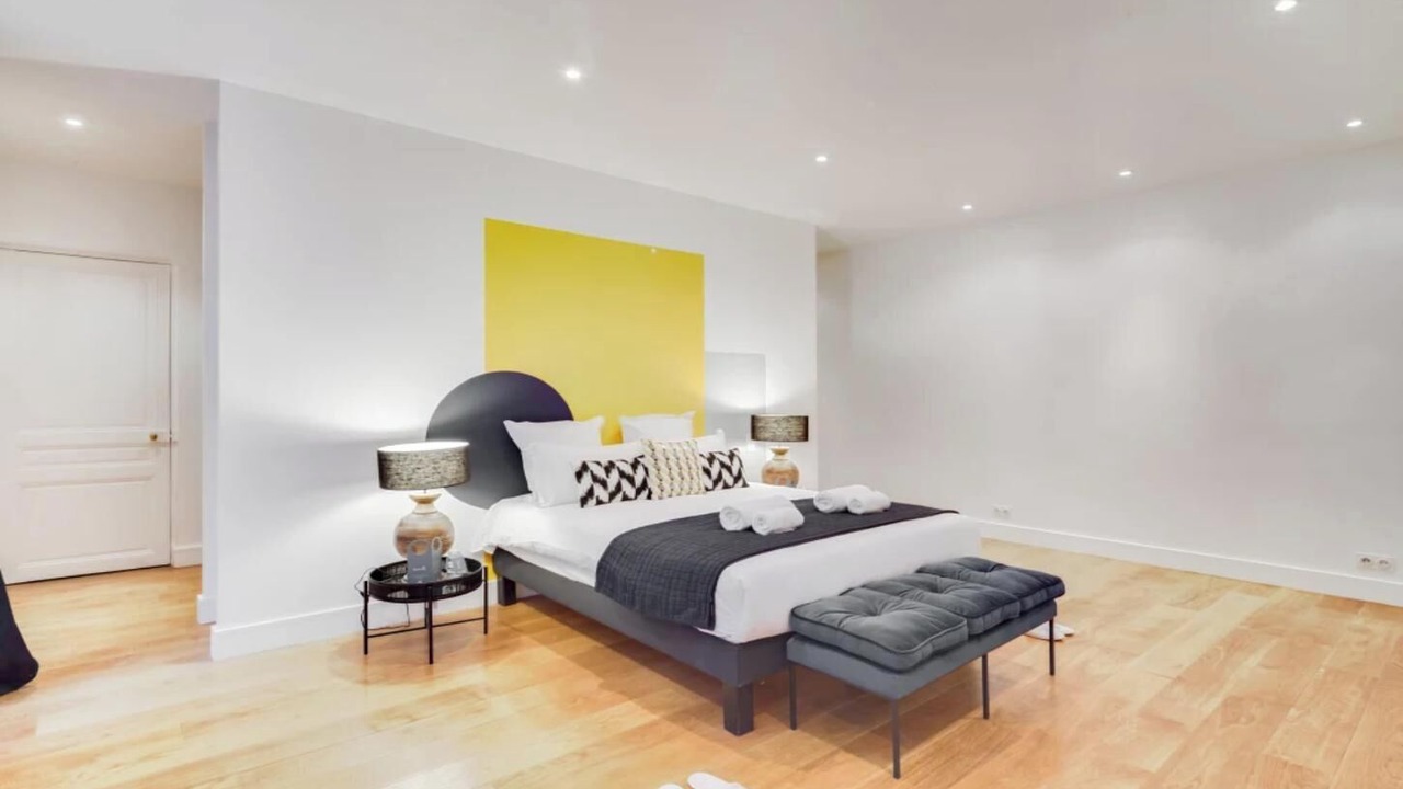 Photo of Bedroom in Champs-Elysees