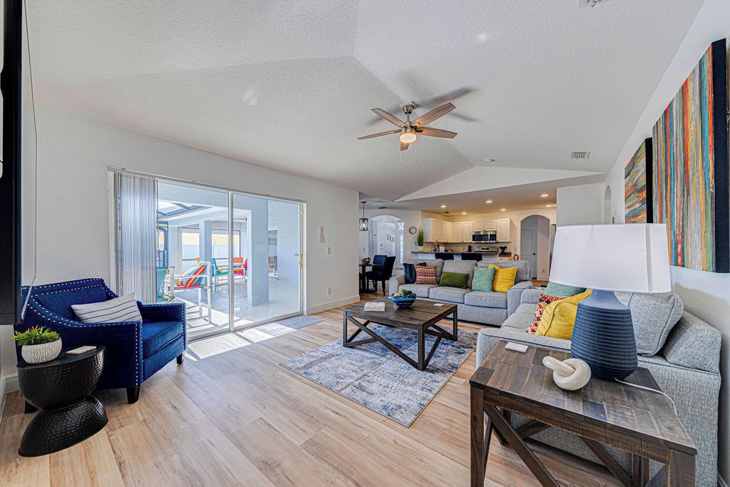 Photo of Livingroom in Tuscan Ridge
