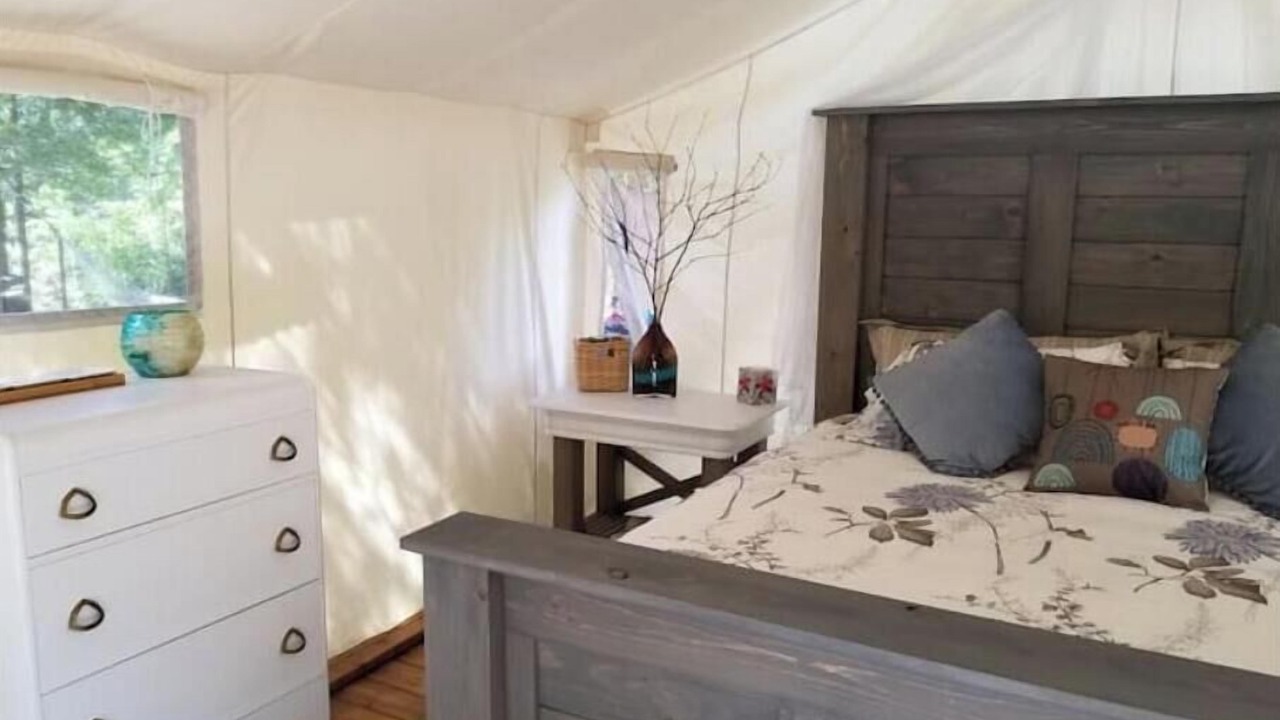 Photo of Bedroom in Chatsworth