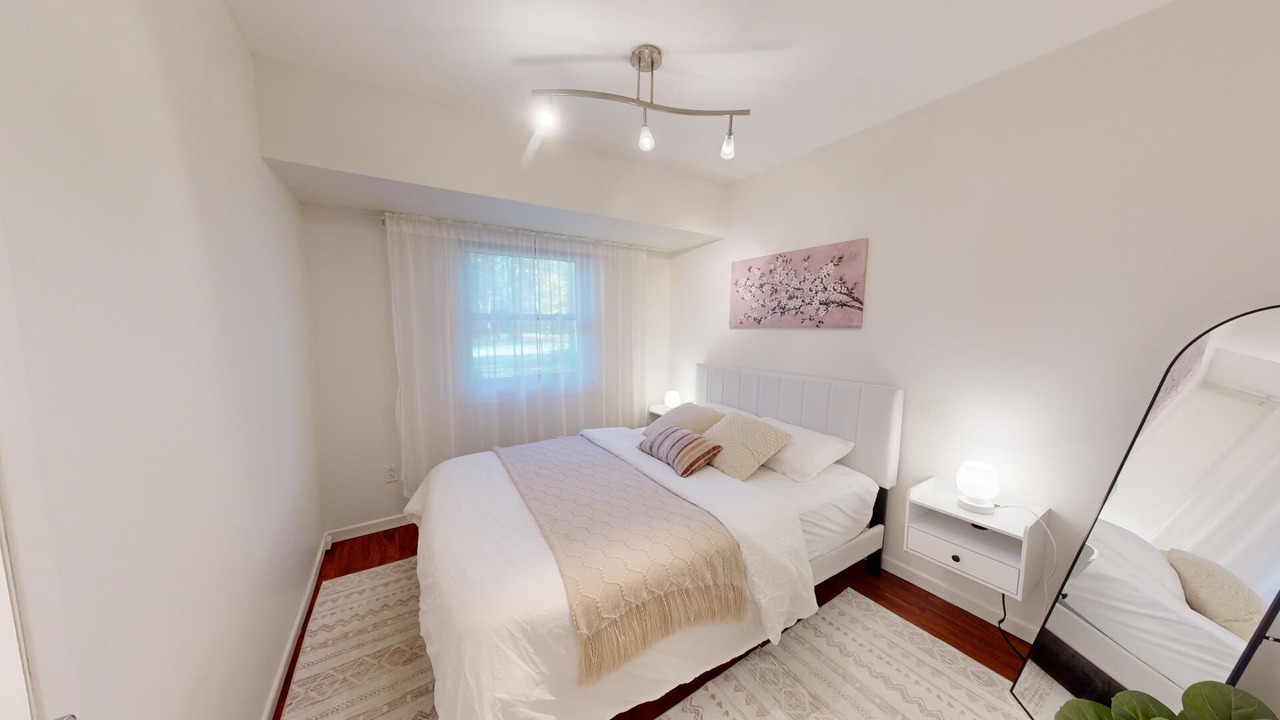 Photo of Bedroom in Lambton Shores