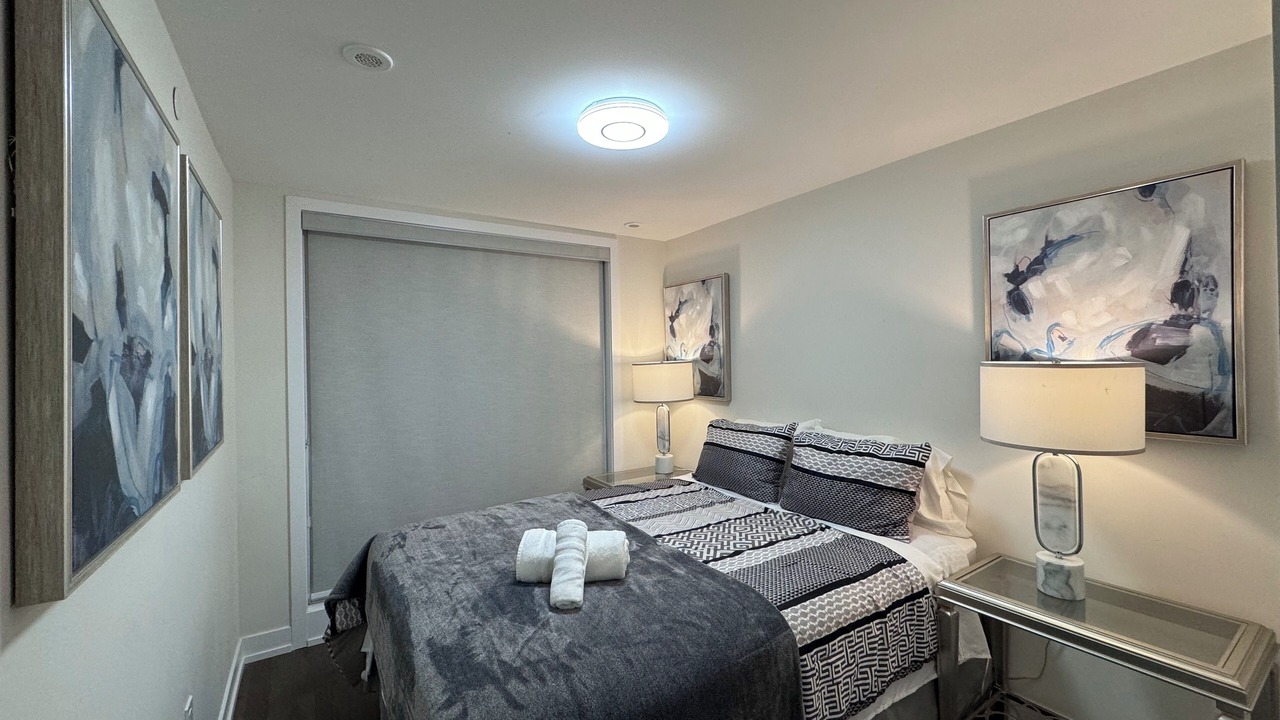 Photo of Bedroom in Richmond Hill