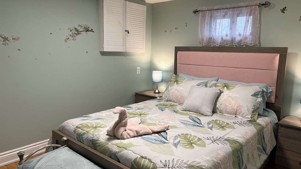 Photo of Bedroom in Etobicoke