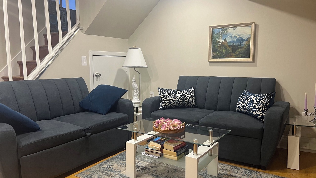 Photo of Livingroom in Etobicoke