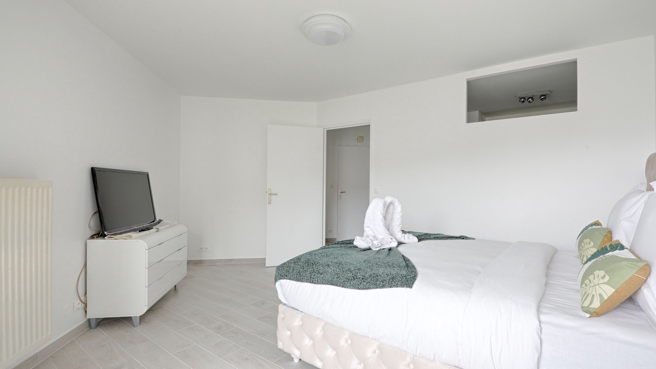 Photo of Bedroom in Chenevier-Demenitroux