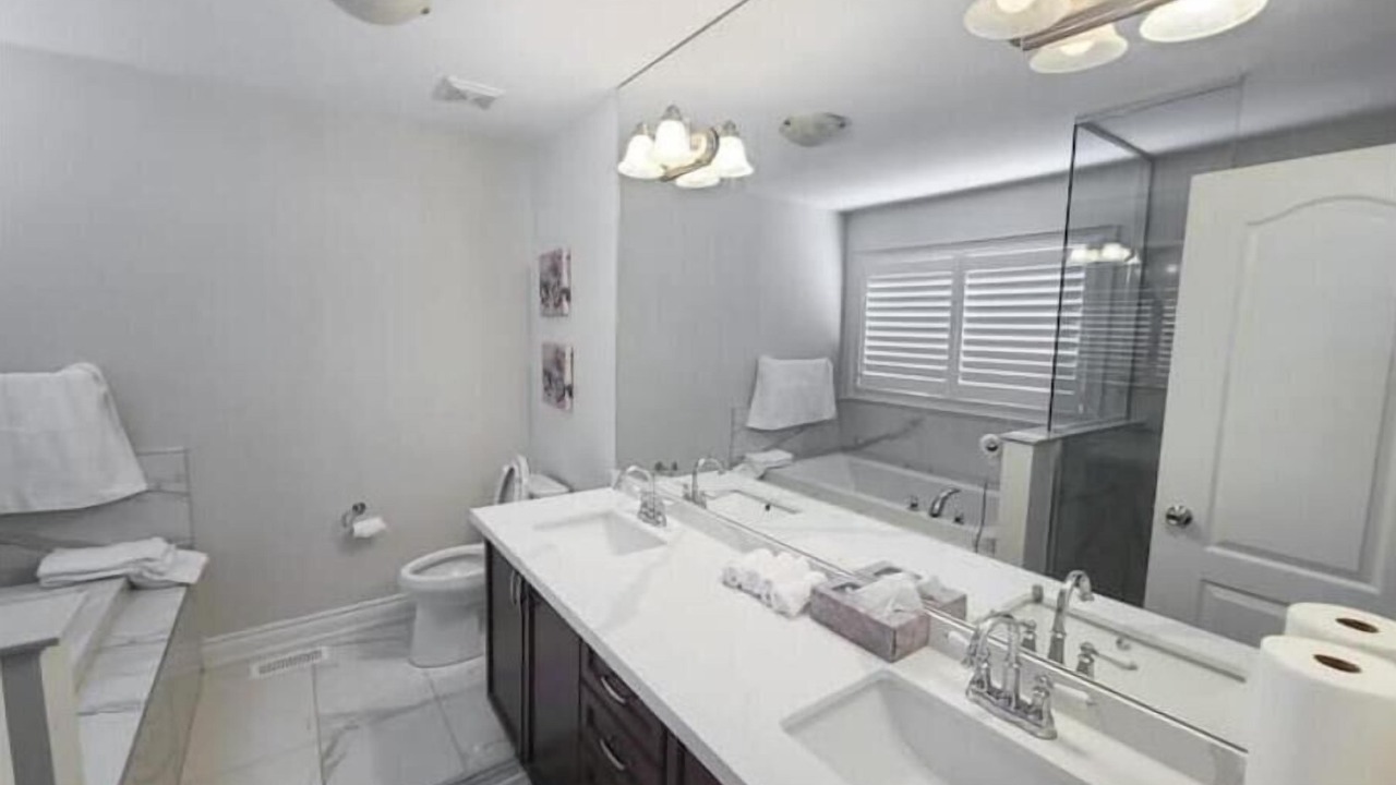 Photo of Bathroom in Brampton