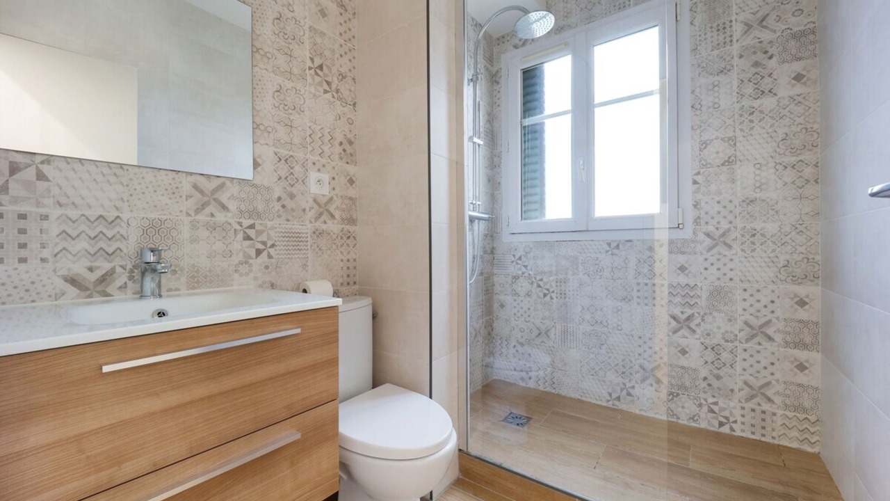 Photo of Bathroom in Neuilly-sur-Seine