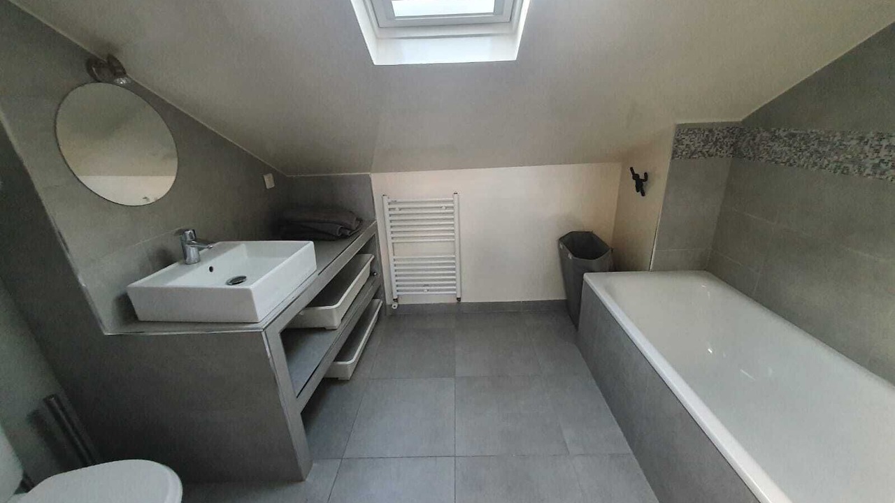 Photo of Bathroom in Asnieres-sur-Seine