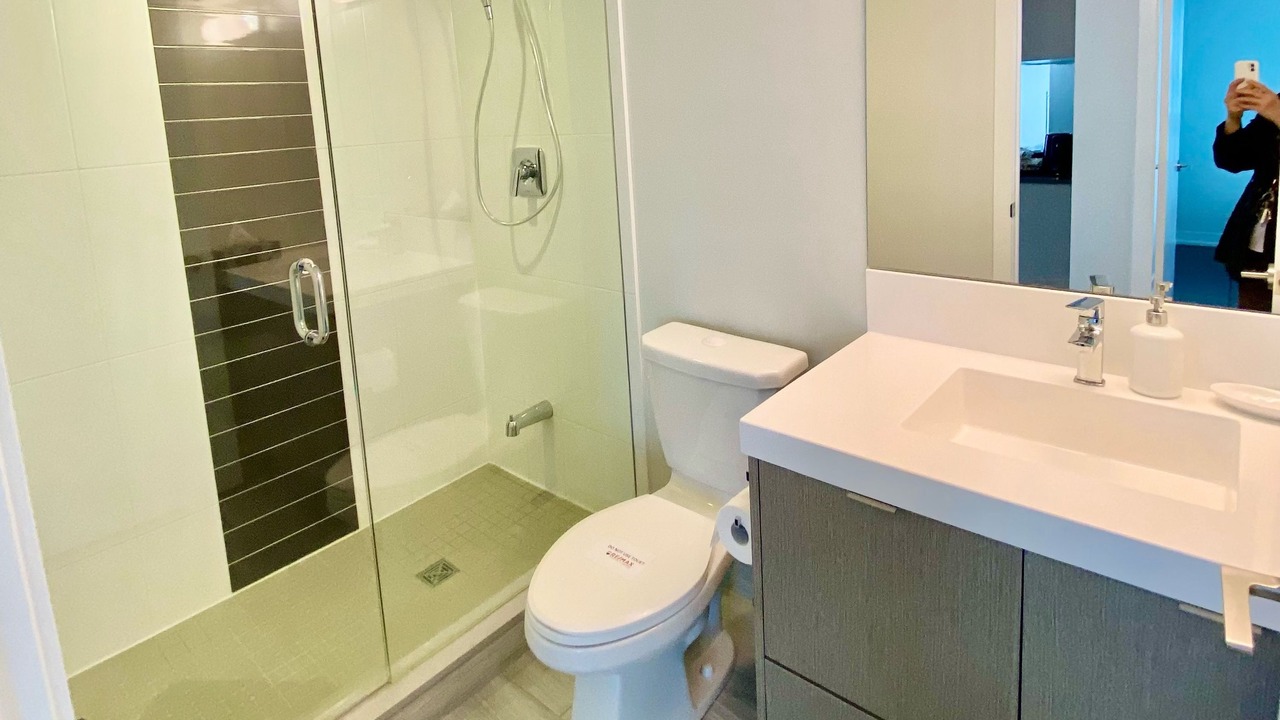 Photo of Bathroom in Cabbagetown