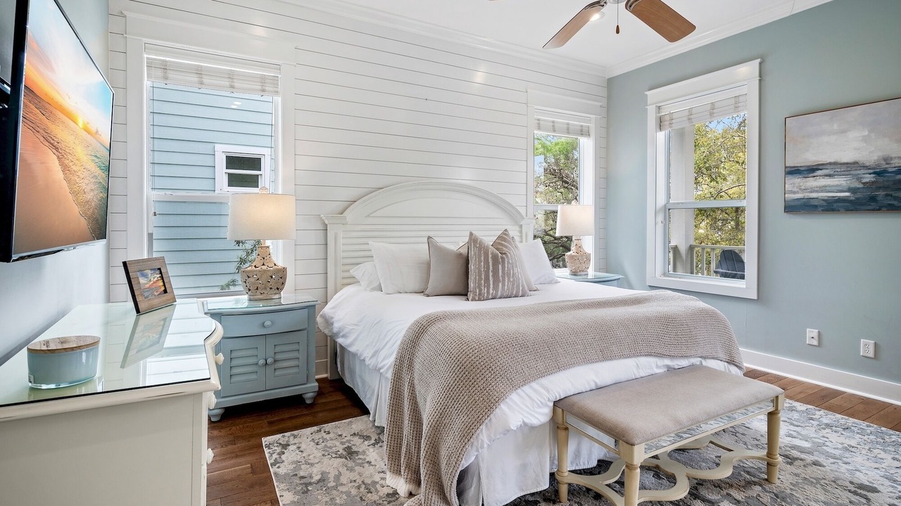 Photo of Bedroom in Seagrove Beach