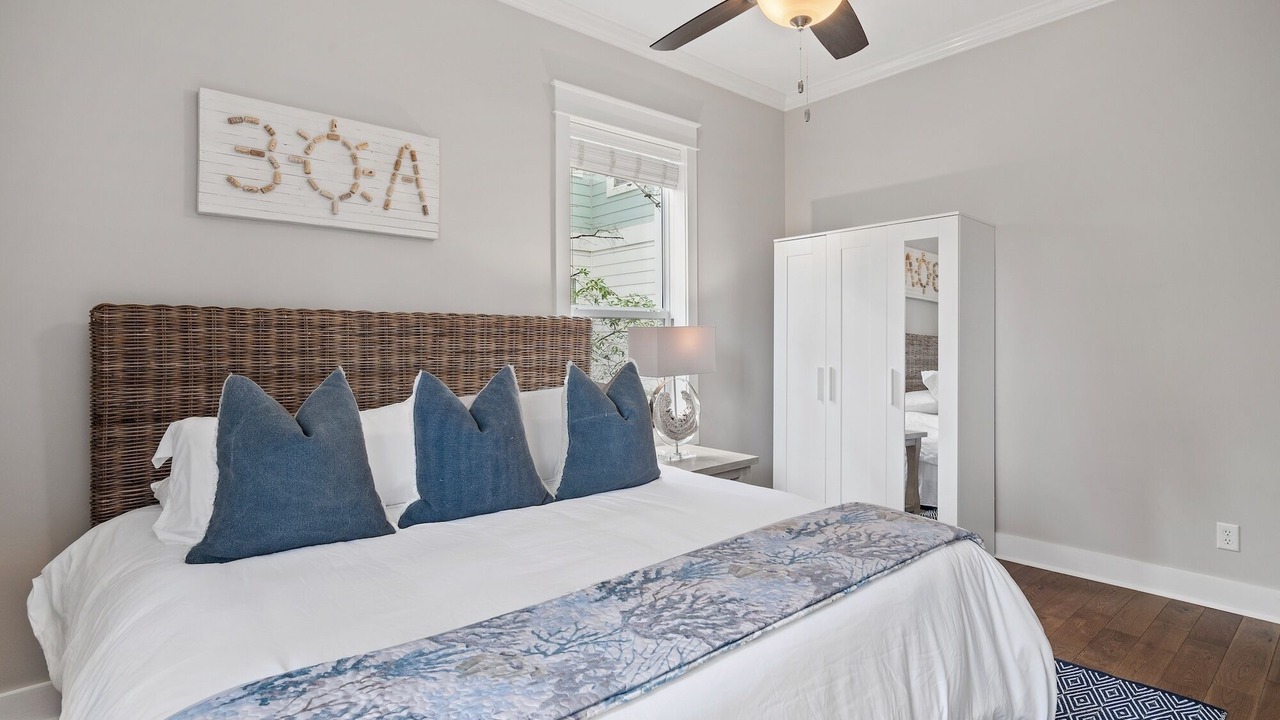 Photo of Bedroom in Seagrove Beach