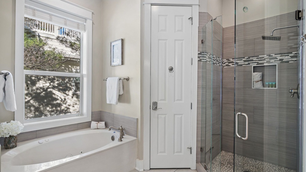 Photo of Bathroom in Seagrove Beach