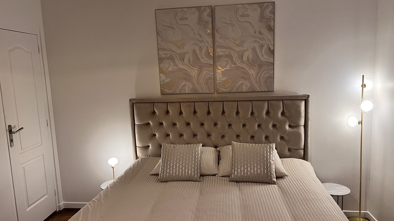 Photo of Bedroom in Villemomble